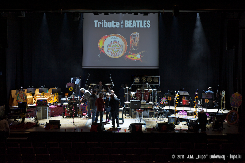 2011-10-22-tribute-to-the-beatles-the-cube-019